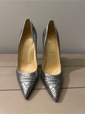 Christian Louboutin Metallic Silver Patterned Pointed-Toe Pumps